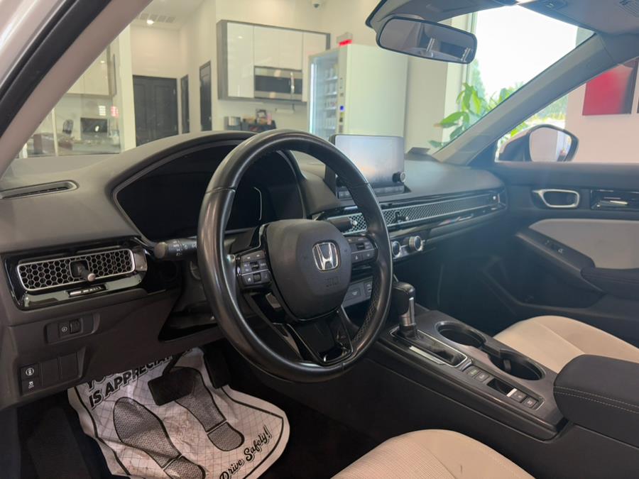 2022 Honda Civic Sedan EX CVT, available for sale in Franklin Square, New York | Luxury Motor Club. Franklin Square, New York 2022 Honda Civic Sedan EX CVT, available for sale in Franklin Square, New York | Luxury Motor Club. Franklin Square, New York