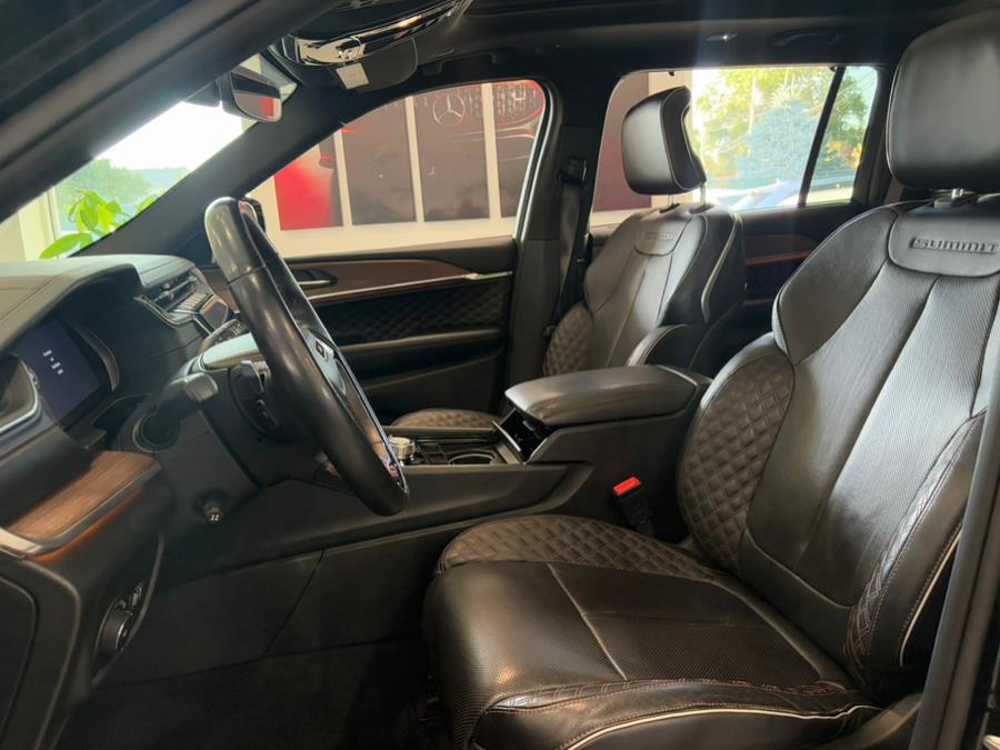 2022 Jeep Grand Cherokee L Summit 4x4, available for sale in Franklin Square, New York | Luxury Motor Club. Franklin Square, New York 2022 Jeep Grand Cherokee L Summit 4x4, available for sale in Franklin Square, New York | Luxury Motor Club. Franklin Square, New York