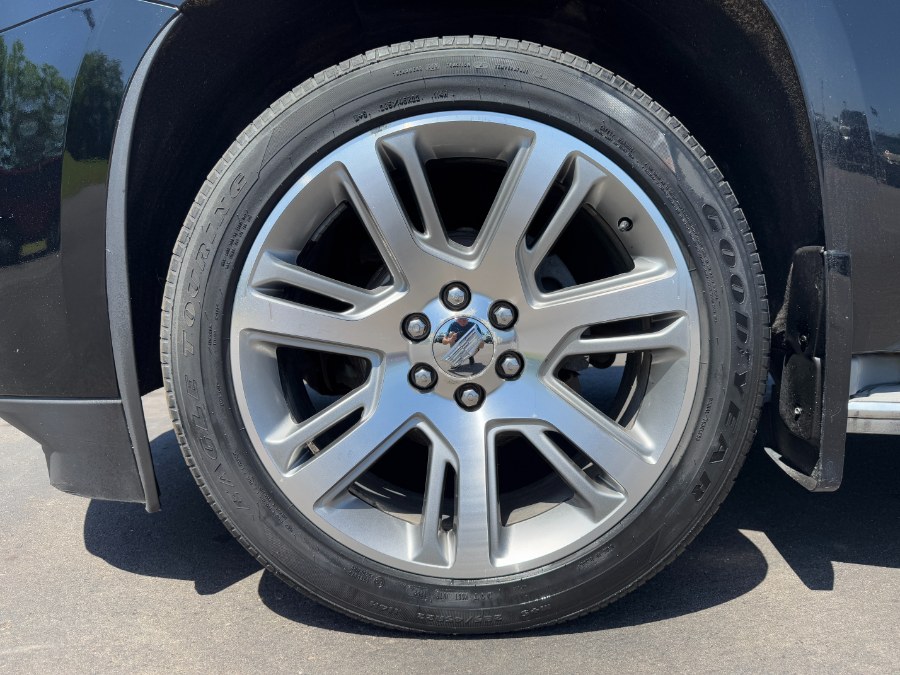 2015 Cadillac Escalade 4WD 4dr Luxury, available for sale in Ortonville, Michigan | Marsh Auto Sales LLC. Ortonville, Michigan 2015 Cadillac Escalade 4WD 4dr Luxury, available for sale in Ortonville, Michigan | Marsh Auto Sales LLC. Ortonville, Michigan
