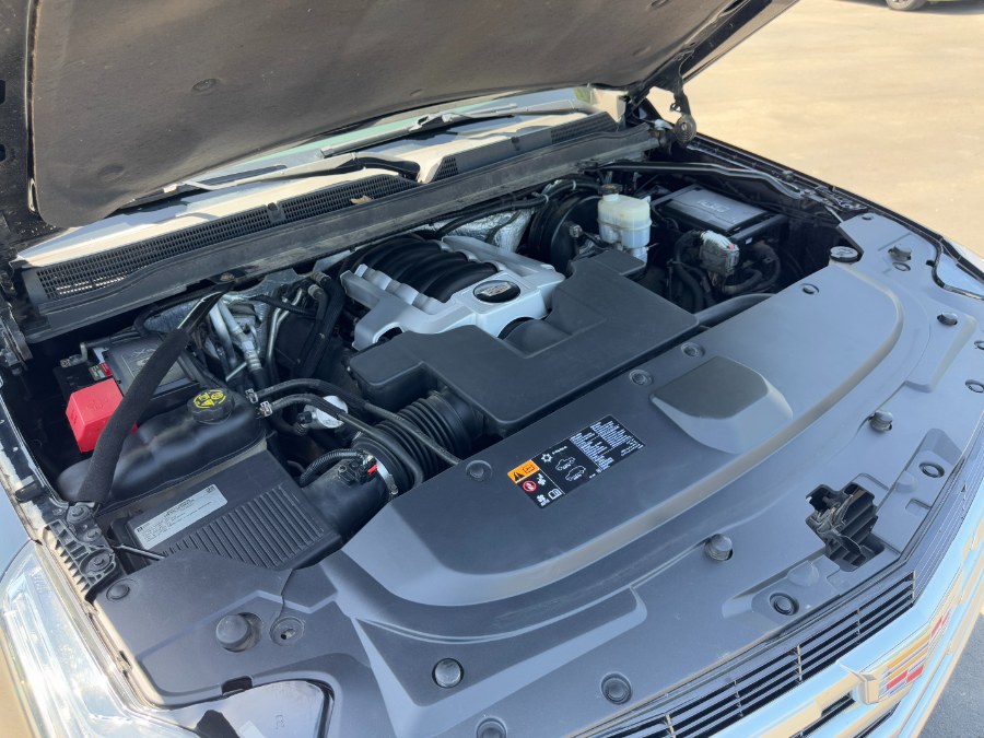 2015 Cadillac Escalade 4WD 4dr Luxury, available for sale in Ortonville, Michigan | Marsh Auto Sales LLC. Ortonville, Michigan 2015 Cadillac Escalade 4WD 4dr Luxury, available for sale in Ortonville, Michigan | Marsh Auto Sales LLC. Ortonville, Michigan