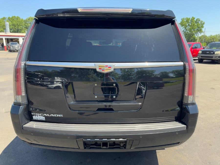 2015 Cadillac Escalade 4WD 4dr Luxury, available for sale in Ortonville, Michigan | Marsh Auto Sales LLC. Ortonville, Michigan 2015 Cadillac Escalade 4WD 4dr Luxury, available for sale in Ortonville, Michigan | Marsh Auto Sales LLC. Ortonville, Michigan