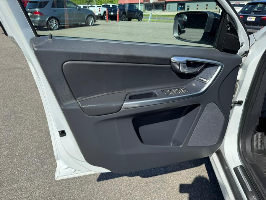 2017 Volvo XC60 T5 AWD Dynamic, available for sale in Berlin, Connecticut | Tru Auto Mall. Berlin, Connecticut 2017 Volvo XC60 T5 AWD Dynamic, available for sale in Berlin, Connecticut | Tru Auto Mall. Berlin, Connecticut