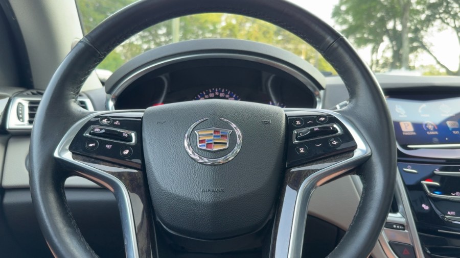 2015 Cadillac SRX AWD 4dr Luxury Collection, available for sale in Waterbury, Connecticut | West End Automotive Center. Waterbury, Connecticut 2015 Cadillac SRX AWD 4dr Luxury Collection, available for sale in Waterbury, Connecticut | West End Automotive Center. Waterbury, Connecticut