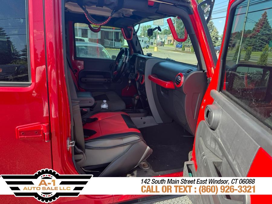 2010 Jeep Wrangler Unlimited 4WD 4dr Sahara, available for sale in East Windsor, Connecticut | A1 Auto Sale LLC. East Windsor, Connecticut 2010 Jeep Wrangler Unlimited 4WD 4dr Sahara, available for sale in East Windsor, Connecticut | A1 Auto Sale LLC. East Windsor, Connecticut