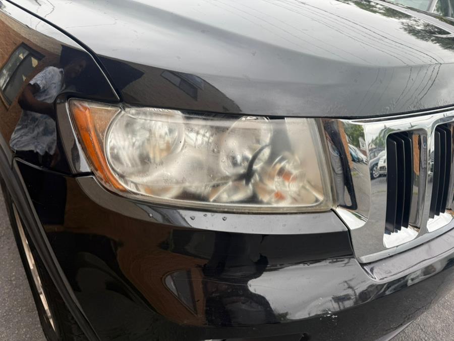 2012 Jeep Grand Cherokee 4WD 4dr Laredo, available for sale in Revere, Massachusetts | Wonderland Auto. Revere, Massachusetts 2012 Jeep Grand Cherokee 4WD 4dr Laredo, available for sale in Revere, Massachusetts | Wonderland Auto. Revere, Massachusetts