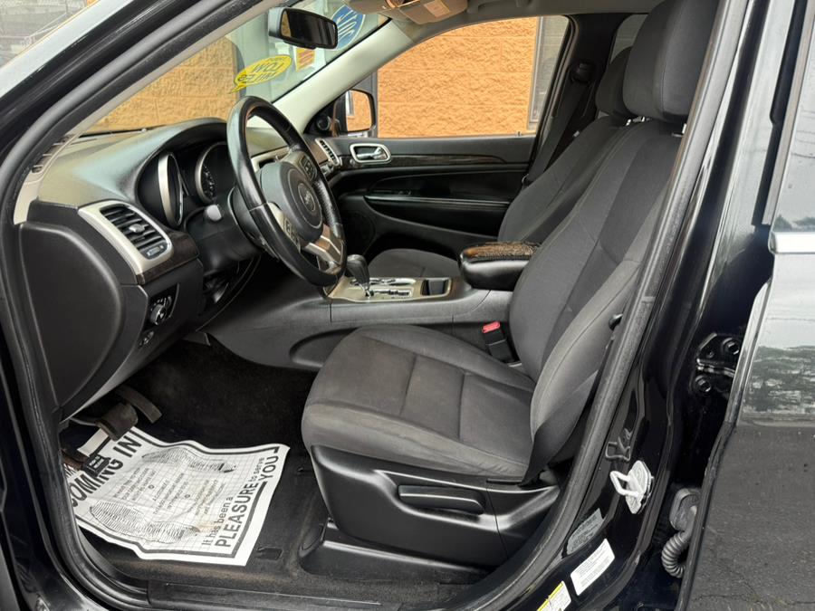 2012 Jeep Grand Cherokee 4WD 4dr Laredo, available for sale in Revere, Massachusetts | Wonderland Auto. Revere, Massachusetts 2012 Jeep Grand Cherokee 4WD 4dr Laredo, available for sale in Revere, Massachusetts | Wonderland Auto. Revere, Massachusetts