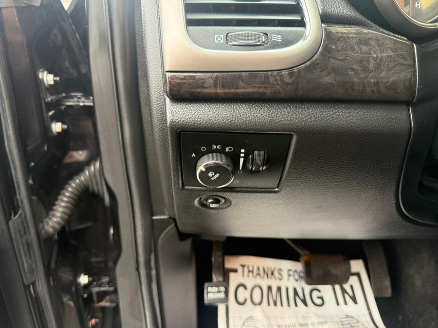2012 Jeep Grand Cherokee 4WD 4dr Laredo, available for sale in Revere, Massachusetts | Wonderland Auto. Revere, Massachusetts 2012 Jeep Grand Cherokee 4WD 4dr Laredo, available for sale in Revere, Massachusetts | Wonderland Auto. Revere, Massachusetts
