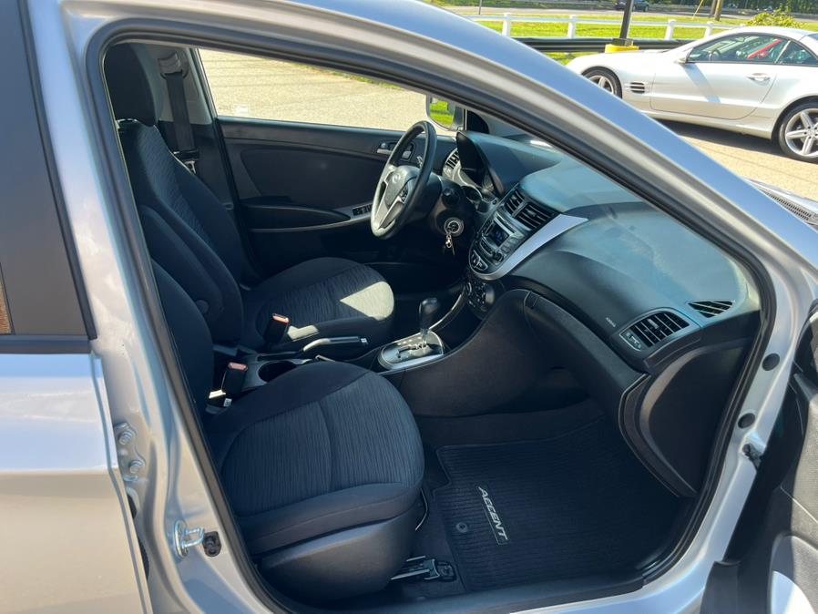 2015 Hyundai Accent 5dr HB Auto GS, available for sale in South Windsor, Connecticut | Mike And Tony Auto Sales, Inc. South Windsor, Connecticut 2015 Hyundai Accent 5dr HB Auto GS, available for sale in South Windsor, Connecticut | Mike And Tony Auto Sales, Inc. South Windsor, Connecticut