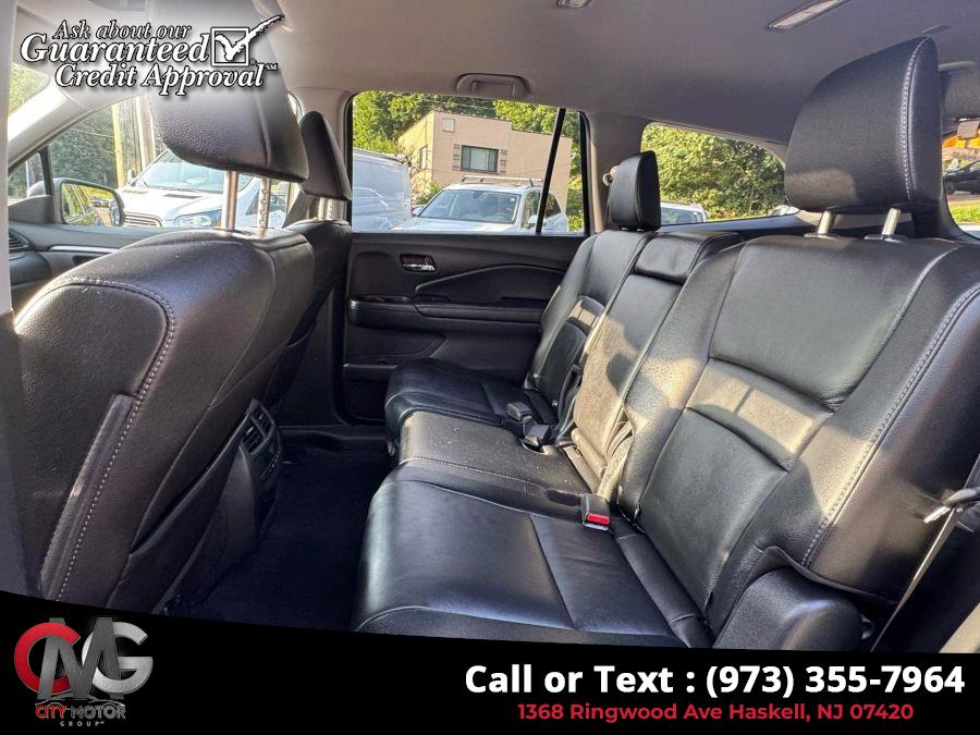 2017 Honda Pilot EX-L Sport Utility 4D, available for sale in Haskell, New Jersey | City Motor Group Inc.. Haskell, New Jersey 2017 Honda Pilot EX-L Sport Utility 4D, available for sale in Haskell, New Jersey | City Motor Group Inc.. Haskell, New Jersey