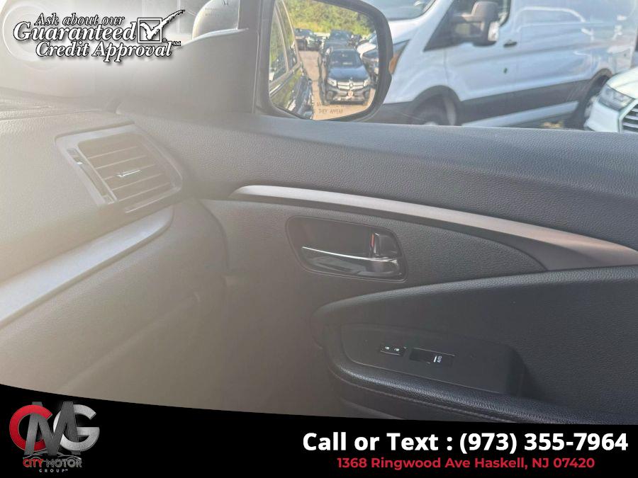 2017 Honda Pilot EX-L Sport Utility 4D, available for sale in Haskell, New Jersey | City Motor Group Inc.. Haskell, New Jersey 2017 Honda Pilot EX-L Sport Utility 4D, available for sale in Haskell, New Jersey | City Motor Group Inc.. Haskell, New Jersey