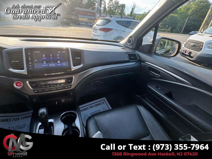 2017 Honda Pilot EX-L Sport Utility 4D, available for sale in Haskell, New Jersey | City Motor Group Inc.. Haskell, New Jersey 2017 Honda Pilot EX-L Sport Utility 4D, available for sale in Haskell, New Jersey | City Motor Group Inc.. Haskell, New Jersey