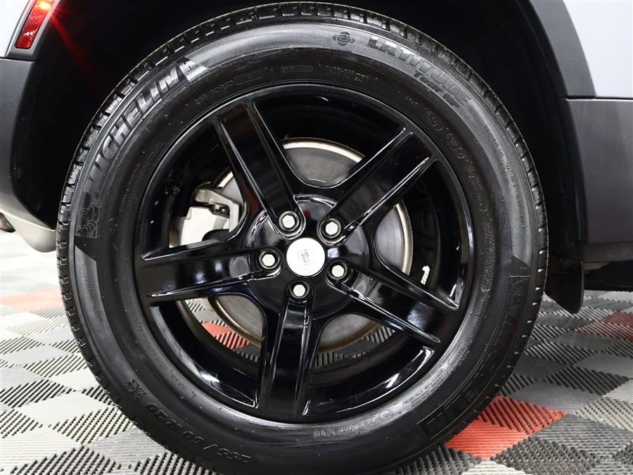 2022 Land Rover Defender 110 SE, available for sale in Paterson, New Jersey | Fast Track Motors. Paterson, New Jersey 2022 Land Rover Defender 110 SE, available for sale in Paterson, New Jersey | Fast Track Motors. Paterson, New Jersey