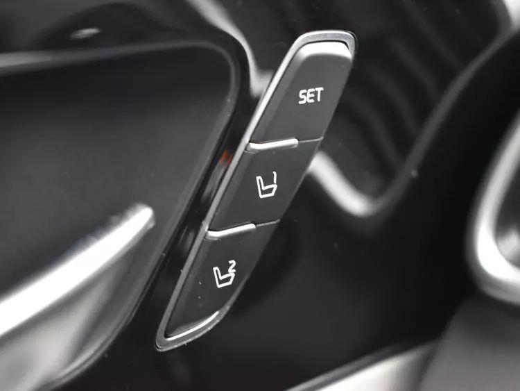 2019 Kia Sorento SX Sport Utility 4D, available for sale in Irvington, New Jersey | NJ Used Cars Center. Irvington, New Jersey 2019 Kia Sorento SX Sport Utility 4D, available for sale in Irvington, New Jersey | NJ Used Cars Center. Irvington, New Jersey