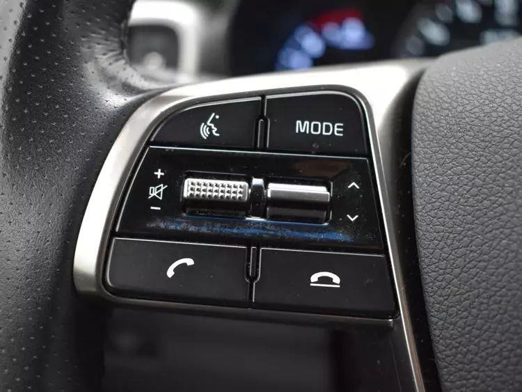 2019 Kia Sorento SX Sport Utility 4D, available for sale in Irvington, New Jersey | NJ Used Cars Center. Irvington, New Jersey 2019 Kia Sorento SX Sport Utility 4D, available for sale in Irvington, New Jersey | NJ Used Cars Center. Irvington, New Jersey