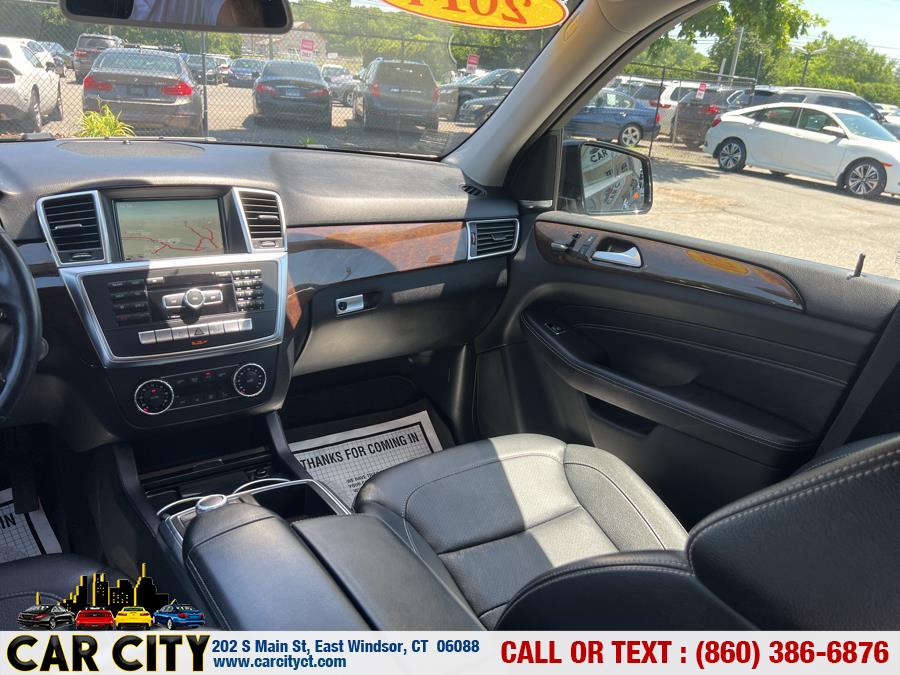 2014 Mercedes-Benz M-Class 4MATIC 4dr ML 350, available for sale in East Windsor, Connecticut | Car City LLC. East Windsor, Connecticut 2014 Mercedes-Benz M-Class 4MATIC 4dr ML 350, available for sale in East Windsor, Connecticut | Car City LLC. East Windsor, Connecticut