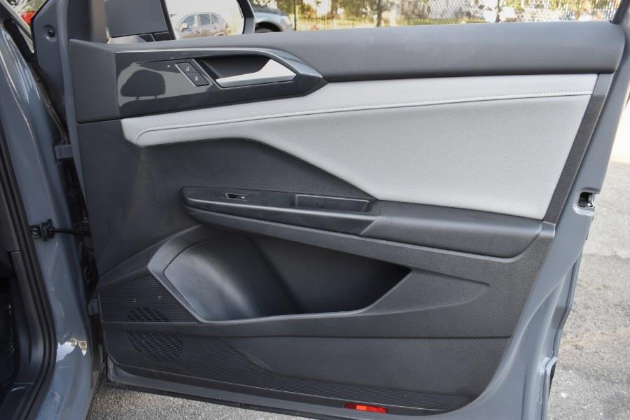 2022 Volkswagen Taos SEL 4MOTION, available for sale in Little Ferry , New Jersey | Milan Motors. Little Ferry , New Jersey 2022 Volkswagen Taos SEL 4MOTION, available for sale in Little Ferry , New Jersey | Milan Motors. Little Ferry , New Jersey