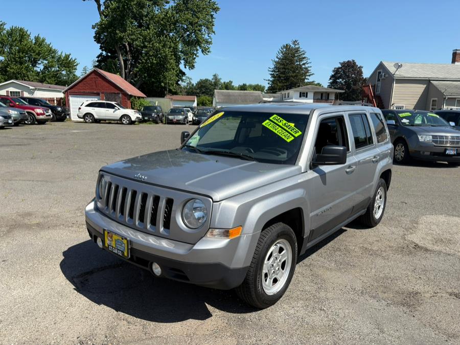 2015 Jeep Patriot FWD 4dr Sport, available for sale in East Windsor, Connecticut | CT Car Co LLC. East Windsor, Connecticut 2015 Jeep Patriot FWD 4dr Sport, available for sale in East Windsor, Connecticut | CT Car Co LLC. East Windsor, Connecticut