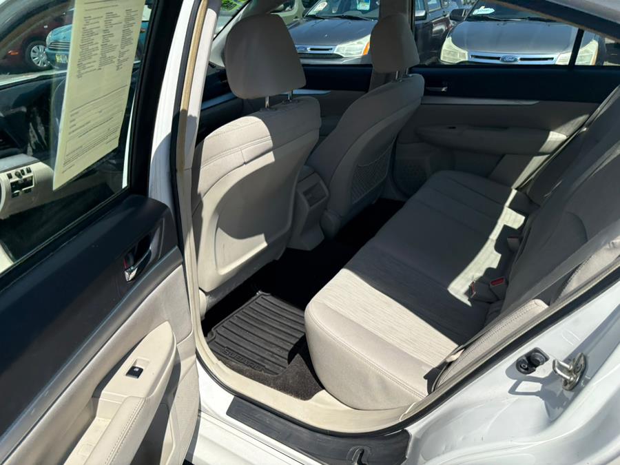 2014 Subaru Legacy 4dr Sdn H4 Auto 2.5i Premium, available for sale in East Windsor, Connecticut | CT Car Co LLC. East Windsor, Connecticut 2014 Subaru Legacy 4dr Sdn H4 Auto 2.5i Premium, available for sale in East Windsor, Connecticut | CT Car Co LLC. East Windsor, Connecticut
