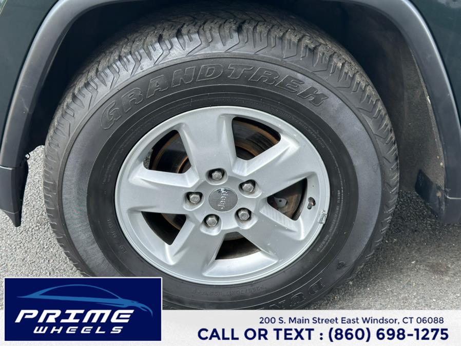 2011 Jeep Grand Cherokee 4WD 4dr Laredo, available for sale in East Windsor, Connecticut | Prime Wheels. East Windsor, Connecticut 2011 Jeep Grand Cherokee 4WD 4dr Laredo, available for sale in East Windsor, Connecticut | Prime Wheels. East Windsor, Connecticut