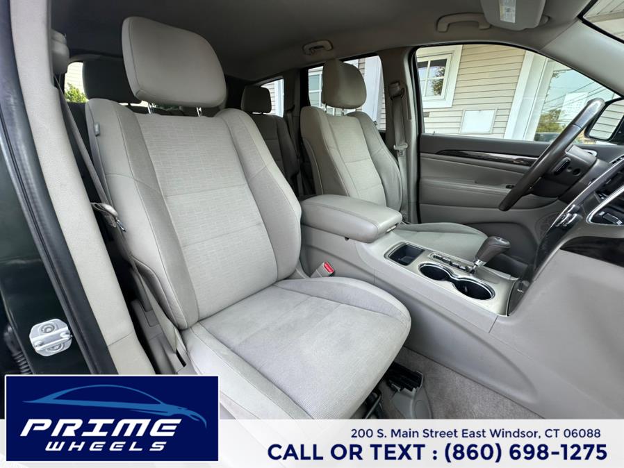 2011 Jeep Grand Cherokee 4WD 4dr Laredo, available for sale in East Windsor, Connecticut | Prime Wheels. East Windsor, Connecticut 2011 Jeep Grand Cherokee 4WD 4dr Laredo, available for sale in East Windsor, Connecticut | Prime Wheels. East Windsor, Connecticut