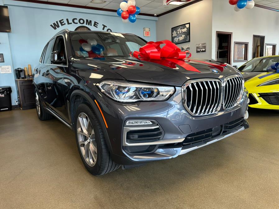 2019 BMW X5 xDrive40i Sports Activity Vehicle, available for sale in Inwood, New York | 5 Towns Drive. Inwood, New York 2019 BMW X5 xDrive40i Sports Activity Vehicle, available for sale in Inwood, New York | 5 Towns Drive. Inwood, New York