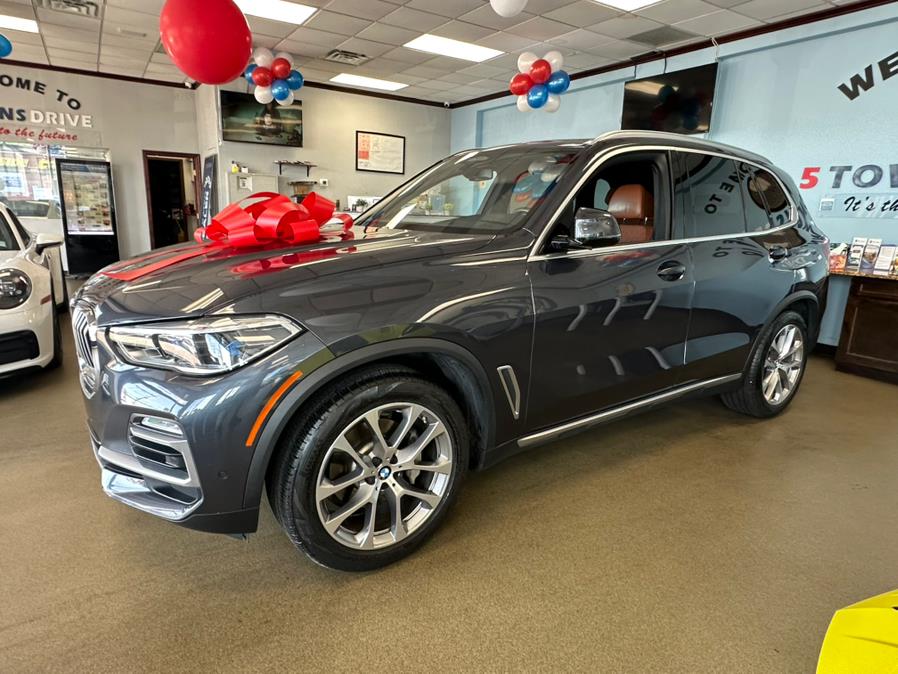2019 BMW X5 xDrive40i Sports Activity Vehicle, available for sale in Inwood, New York | 5 Towns Drive. Inwood, New York 2019 BMW X5 xDrive40i Sports Activity Vehicle, available for sale in Inwood, New York | 5 Towns Drive. Inwood, New York