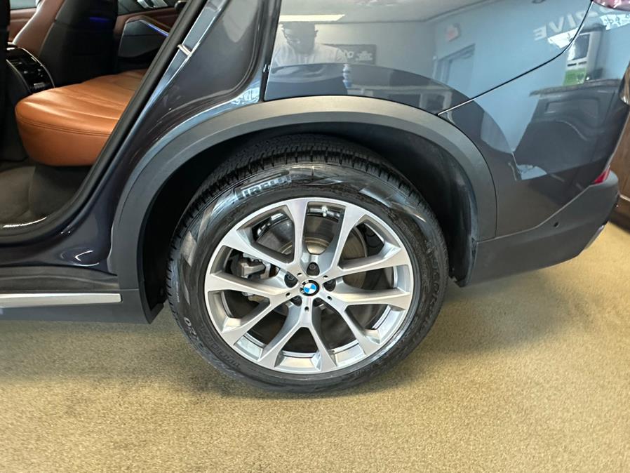 2019 BMW X5 xDrive40i Sports Activity Vehicle, available for sale in Inwood, New York | 5 Towns Drive. Inwood, New York 2019 BMW X5 xDrive40i Sports Activity Vehicle, available for sale in Inwood, New York | 5 Towns Drive. Inwood, New York