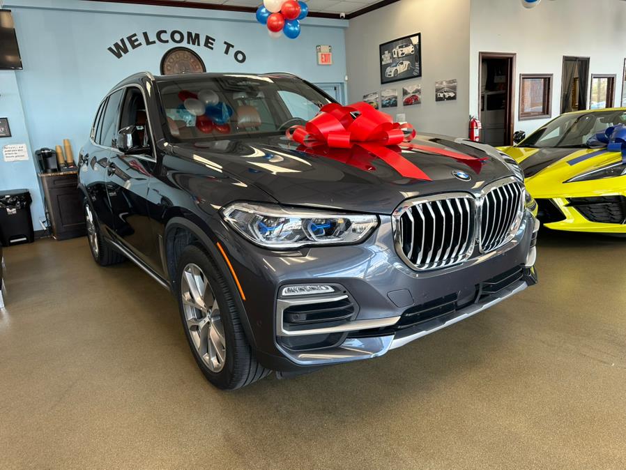 2019 BMW X5 xDrive40i Sports Activity Vehicle, available for sale in Inwood, New York | 5 Towns Drive. Inwood, New York 2019 BMW X5 xDrive40i Sports Activity Vehicle, available for sale in Inwood, New York | 5 Towns Drive. Inwood, New York