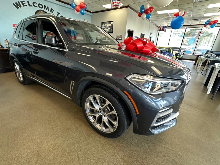 2019 BMW X5 xDrive40i Sports Activity Vehicle, available for sale in Inwood, New York | 5 Towns Drive. Inwood, New York 2019 BMW X5 xDrive40i Sports Activity Vehicle, available for sale in Inwood, New York | 5 Towns Drive. Inwood, New York