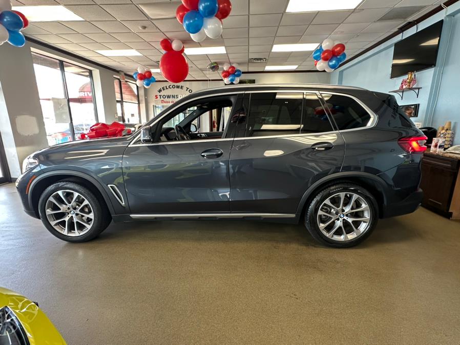 2019 BMW X5 xDrive40i Sports Activity Vehicle, available for sale in Inwood, New York | 5 Towns Drive. Inwood, New York 2019 BMW X5 xDrive40i Sports Activity Vehicle, available for sale in Inwood, New York | 5 Towns Drive. Inwood, New York