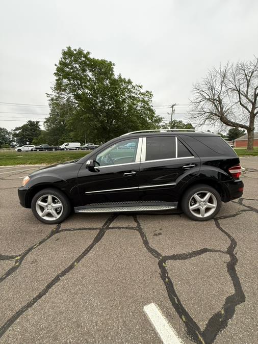 2009 Mercedes-Benz M-Class 4MATIC 4dr 5.5L, available for sale in Springfield, Massachusetts | Auto Globe LLC. Springfield, Massachusetts 2009 Mercedes-Benz M-Class 4MATIC 4dr 5.5L, available for sale in Springfield, Massachusetts | Auto Globe LLC. Springfield, Massachusetts