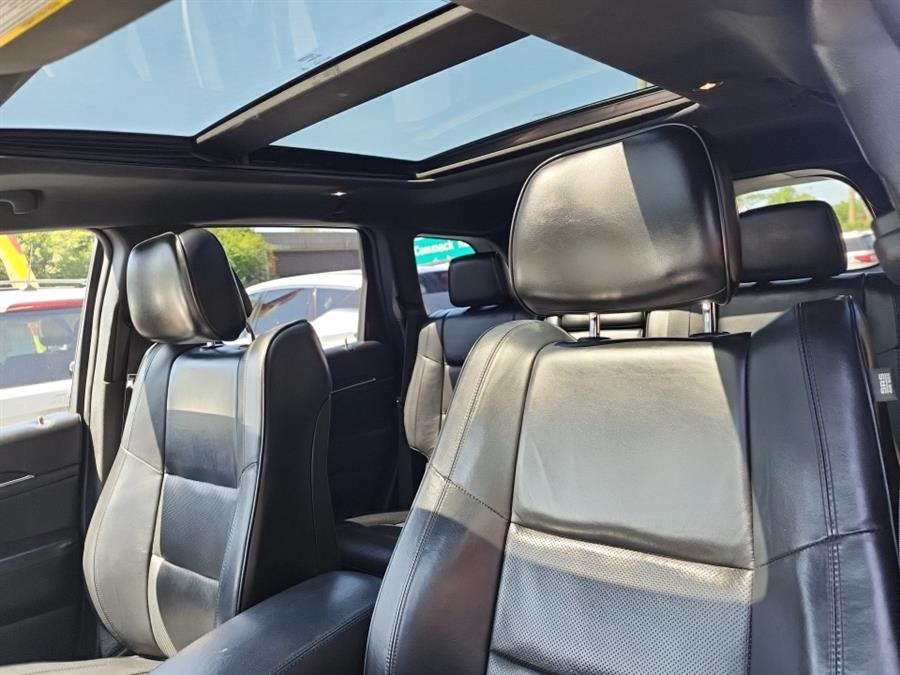 2016 Jeep Grand Cherokee 4WD 4dr High Altitude, available for sale in Islip, New York | L.I. Auto Gallery. Islip, New York 2016 Jeep Grand Cherokee 4WD 4dr High Altitude, available for sale in Islip, New York | L.I. Auto Gallery. Islip, New York