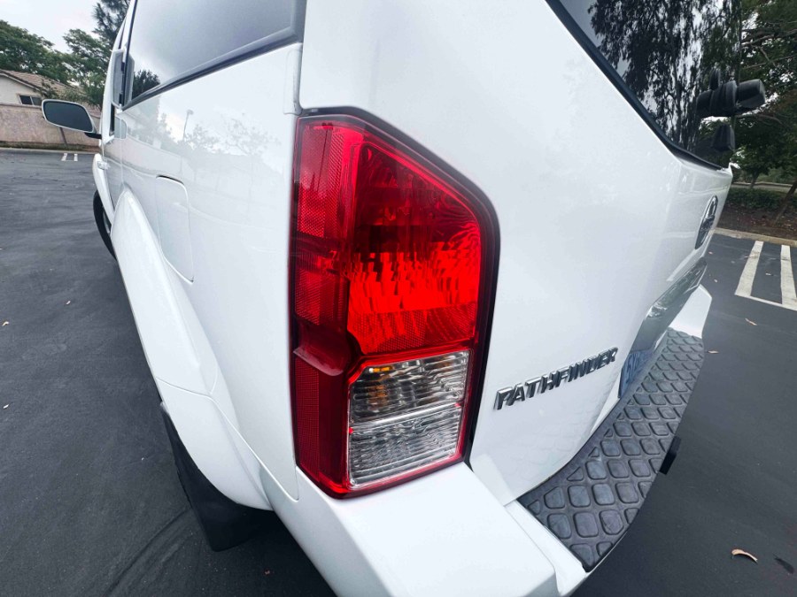2007 Nissan Pathfinder 2WD 4dr SE, available for sale in Lake Forest, California | Pacific Green Line. Lake Forest, California 2007 Nissan Pathfinder 2WD 4dr SE, available for sale in Lake Forest, California | Pacific Green Line. Lake Forest, California