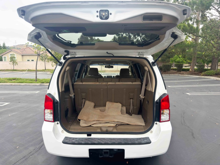2007 Nissan Pathfinder 2WD 4dr SE, available for sale in Lake Forest, California | Pacific Green Line. Lake Forest, California 2007 Nissan Pathfinder 2WD 4dr SE, available for sale in Lake Forest, California | Pacific Green Line. Lake Forest, California