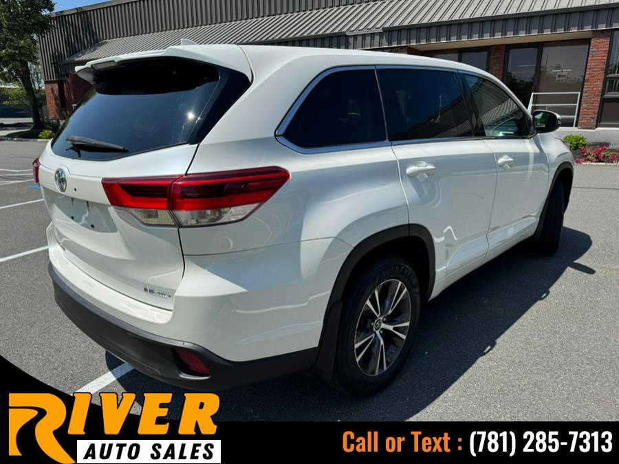 2017 Toyota Highlander LE Plus V6 AWD (Natl), available for sale in Malden, Massachusetts | River Auto Sales. Malden, Massachusetts 2017 Toyota Highlander LE Plus V6 AWD (Natl), available for sale in Malden, Massachusetts | River Auto Sales. Malden, Massachusetts