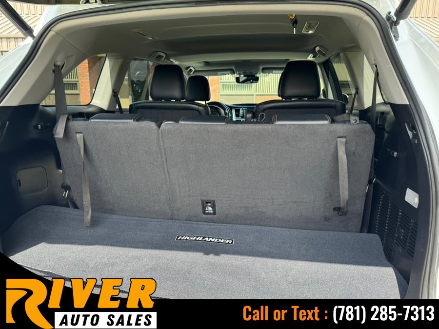 2017 Toyota Highlander XLE V6 AWD (Natl), available for sale in Malden, Massachusetts | River Auto Sales. Malden, Massachusetts 2017 Toyota Highlander XLE V6 AWD (Natl), available for sale in Malden, Massachusetts | River Auto Sales. Malden, Massachusetts