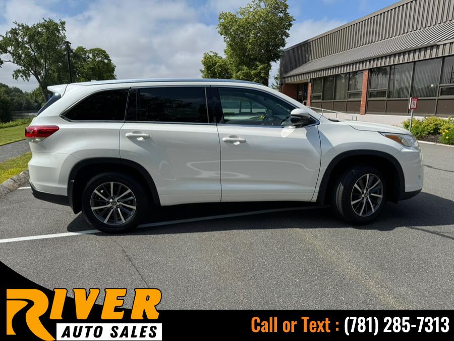 2017 Toyota Highlander XLE V6 AWD (Natl), available for sale in Malden, Massachusetts | River Auto Sales. Malden, Massachusetts 2017 Toyota Highlander XLE V6 AWD (Natl), available for sale in Malden, Massachusetts | River Auto Sales. Malden, Massachusetts