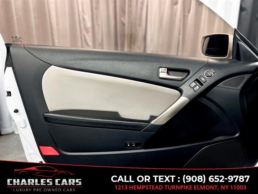 2016 Hyundai Genesis Coupe 3.8, available for sale in Elmont, New York | Charles Cars. Elmont, New York 2016 Hyundai Genesis Coupe 3.8, available for sale in Elmont, New York | Charles Cars. Elmont, New York