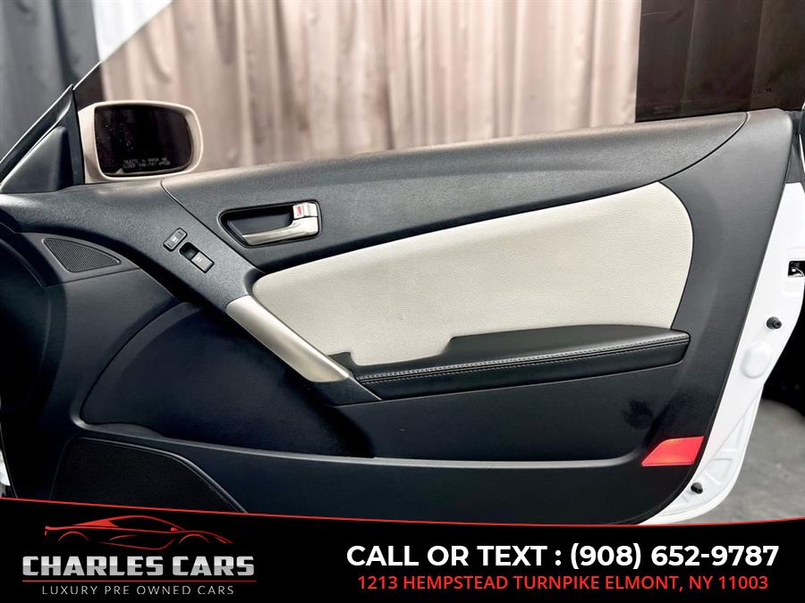 2016 Hyundai Genesis Coupe 3.8, available for sale in Elmont, New York | Charles Cars. Elmont, New York 2016 Hyundai Genesis Coupe 3.8, available for sale in Elmont, New York | Charles Cars. Elmont, New York