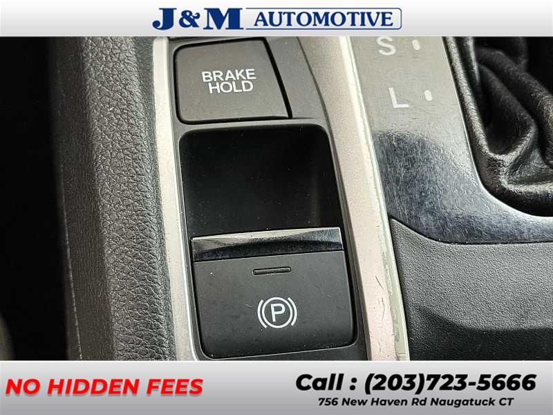 2019 Honda Civic LX, available for sale in Naugatuck, Connecticut | J&M Automotive Sls&Svc LLC. Naugatuck, Connecticut 2019 Honda Civic LX, available for sale in Naugatuck, Connecticut | J&M Automotive Sls&Svc LLC. Naugatuck, Connecticut