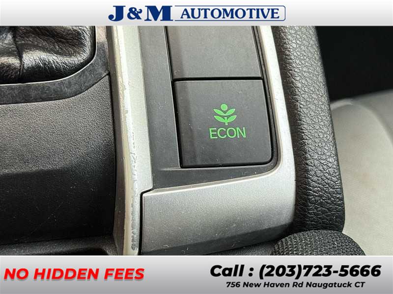 2019 Honda Civic LX, available for sale in Naugatuck, Connecticut | J&M Automotive Sls&Svc LLC. Naugatuck, Connecticut 2019 Honda Civic LX, available for sale in Naugatuck, Connecticut | J&M Automotive Sls&Svc LLC. Naugatuck, Connecticut