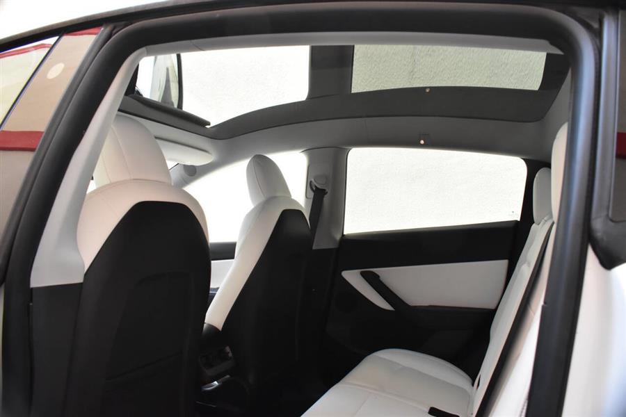 2022 Tesla Model y Long Range AWD 4dr Crossover, available for sale in Great Neck, New York | Camy Cars. Great Neck, New York 2022 Tesla Model y Long Range AWD 4dr Crossover, available for sale in Great Neck, New York | Camy Cars. Great Neck, New York