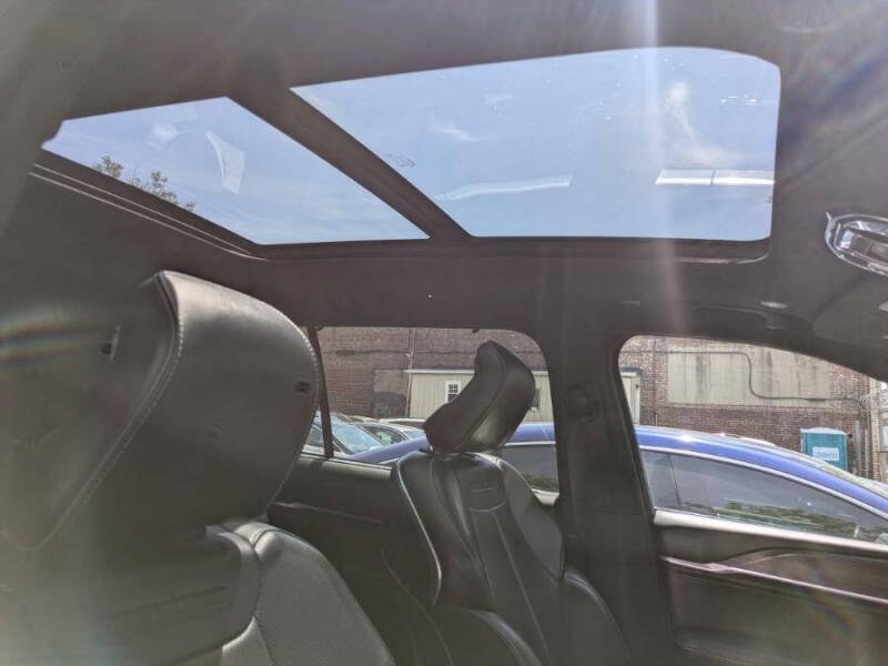 2021 Jeep Grand Cherokee L Overland 4x4, available for sale in Long Island City, New York | Luxury Of Queens. Long Island City, New York 2021 Jeep Grand Cherokee L Overland 4x4, available for sale in Long Island City, New York | Luxury Of Queens. Long Island City, New York