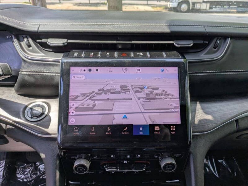 2021 Jeep Grand Cherokee L Overland 4x4, available for sale in Long Island City, New York | Luxury Of Queens. Long Island City, New York 2021 Jeep Grand Cherokee L Overland 4x4, available for sale in Long Island City, New York | Luxury Of Queens. Long Island City, New York