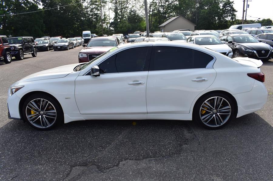 2019 Infiniti Q50 LUXE photo 4