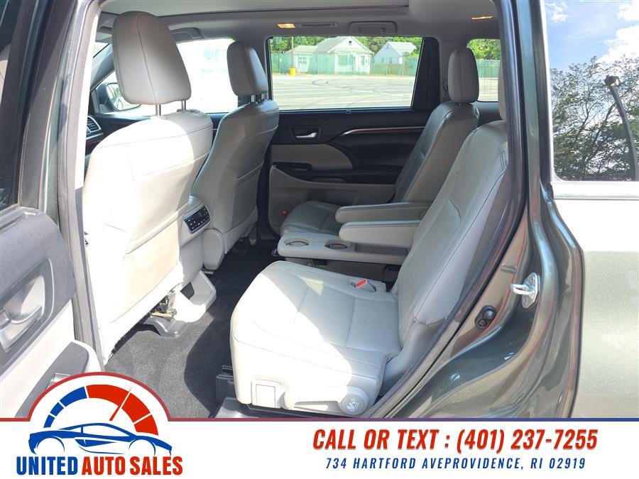2014 Toyota Highlander AWD 4dr V6 Limited (Natl), available for sale in Providence, Rhode Island | United Auto Sales Inc. Providence, Rhode Island 2014 Toyota Highlander AWD 4dr V6 Limited (Natl), available for sale in Providence, Rhode Island | United Auto Sales Inc. Providence, Rhode Island