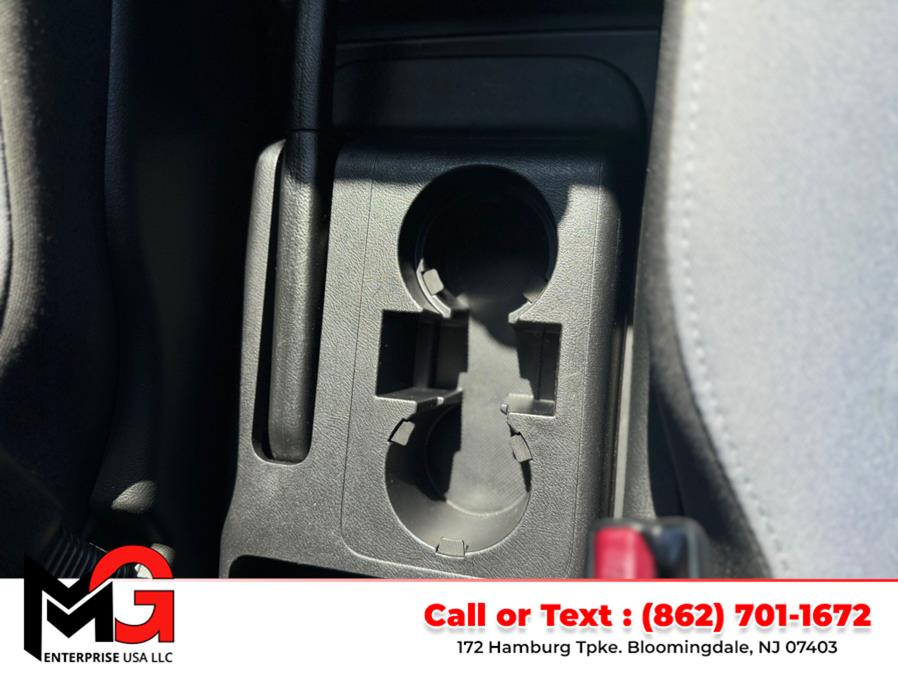 2007 Honda Element 4WD 4dr AT EX, available for sale in Bloomingdale, New Jersey | MG Enterprise USA. Bloomingdale, New Jersey 2007 Honda Element 4WD 4dr AT EX, available for sale in Bloomingdale, New Jersey | MG Enterprise USA. Bloomingdale, New Jersey