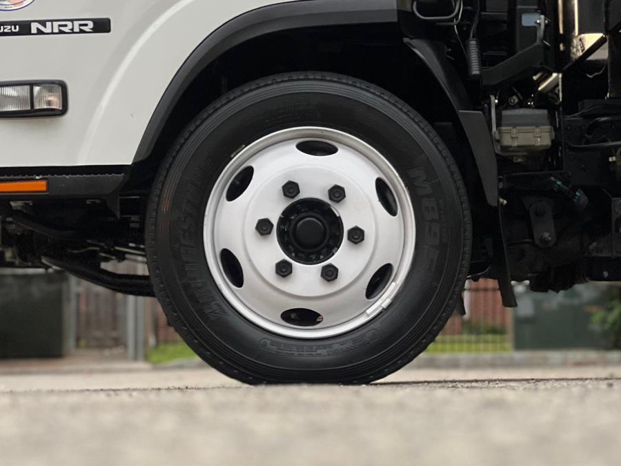 2020 Isuzu NRR 16FT, available for sale in Paterson, New Jersey | Speedway Commercial Motors LLC. Paterson, New Jersey 2020 Isuzu NRR 16FT, available for sale in Paterson, New Jersey | Speedway Commercial Motors LLC. Paterson, New Jersey