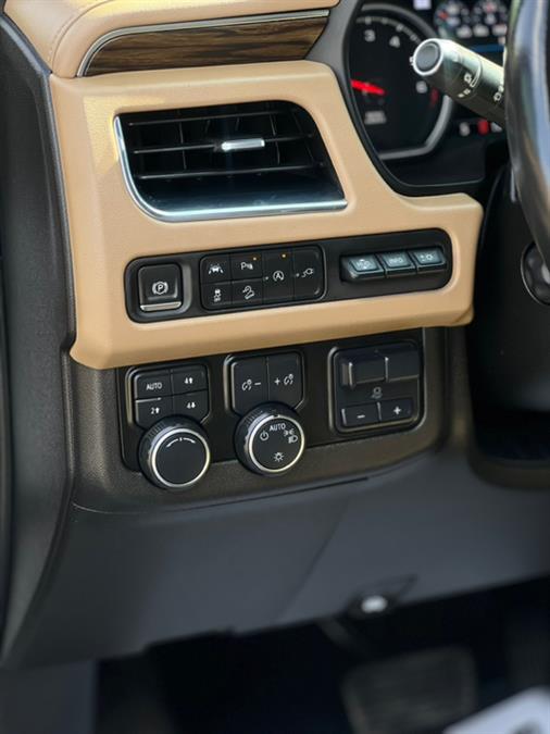 2021 Chevrolet Suburban 4WD 4dr Premier, available for sale in Paterson, New Jersey | Speedway Motors LLC. Paterson, New Jersey 2021 Chevrolet Suburban 4WD 4dr Premier, available for sale in Paterson, New Jersey | Speedway Motors LLC. Paterson, New Jersey