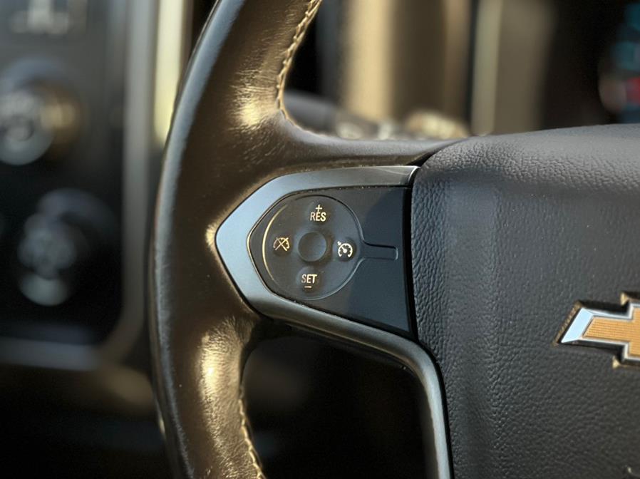 2019 Chevrolet Silverado 1500 LD 4WD Double Cab LT w/1LT, available for sale in Paterson, New Jersey | Speedway Motors LLC. Paterson, New Jersey 2019 Chevrolet Silverado 1500 LD 4WD Double Cab LT w/1LT, available for sale in Paterson, New Jersey | Speedway Motors LLC. Paterson, New Jersey